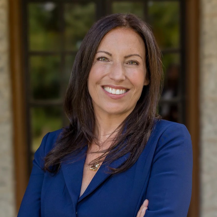 Kelly Guagenty headshot