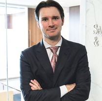 Patrick Salvi II headshot