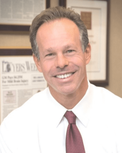 headshot of Steven Gursten