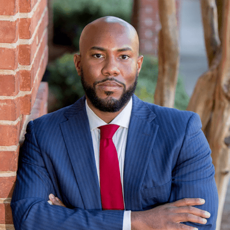 Tyler Bailey headshot