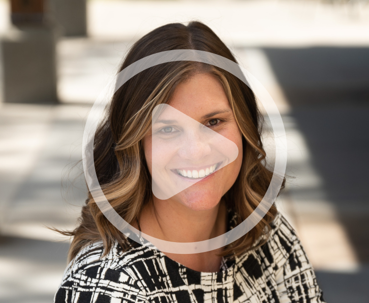 Photo of Lindsay Wilz with video play button