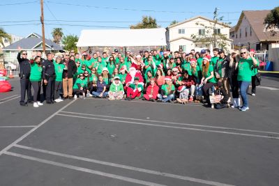 LA Giving Group Photo